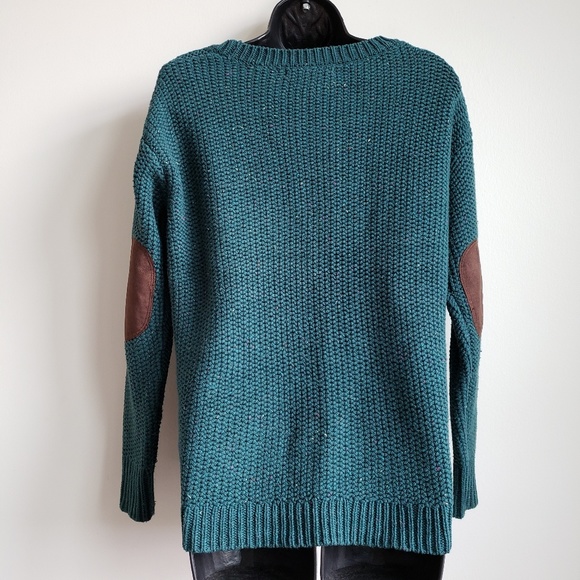 UO Coincidence & Chance Cable Knit Cotton Sweater - Picture 4 of 8